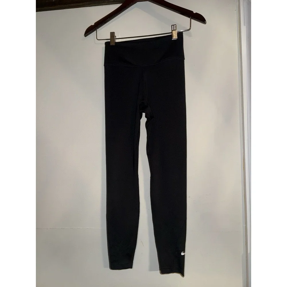 Nike One XS Women's Tight Fit High Rise Yoga 7/8 Leggings Black‎ AT1102-010